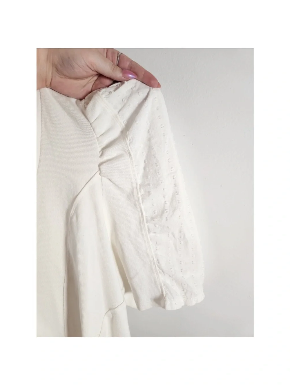 By Anthropologie White Puff Sleeve Structured V-Neck Women’s Blouse Size 3X